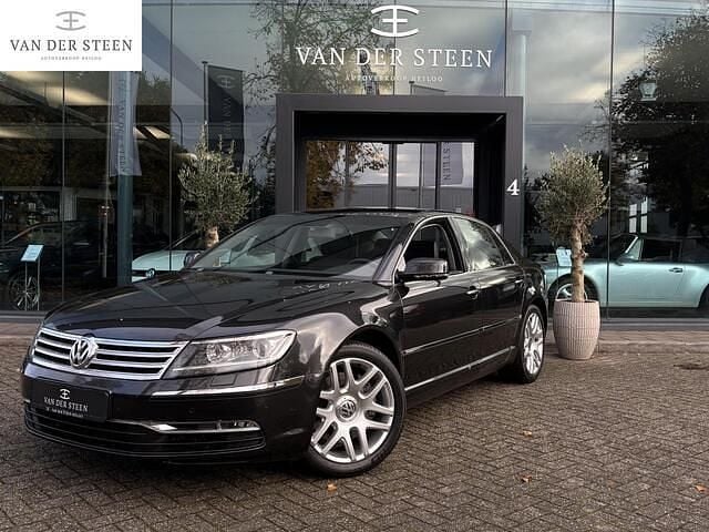 Occasion VW Phaeton 239 PK (175 kW) 2014 Grijs Sedan