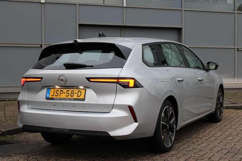 Nieuw Opel Astra Edition 114 kW (156 PK) 2025 Grijs Stationwagen