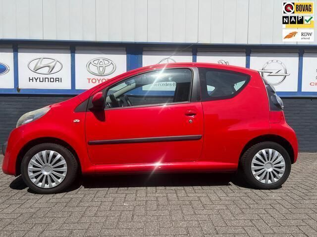 Rood Gebruikt 2008 Citroën C1 Hatchback | € 2.995 (Iets duurder) - Afbeelding 1/4
