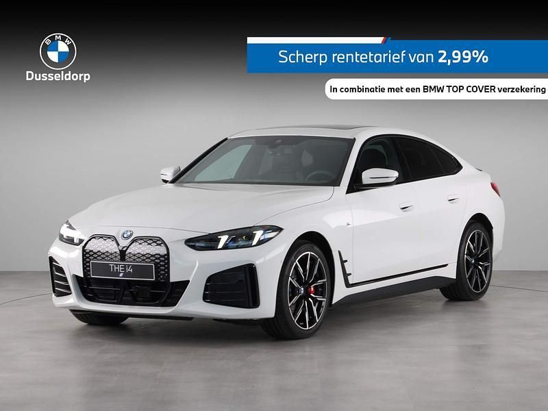 Wit Gebruikt 2025 BMW i4 M Sport Sedan | € 64.950 - Afbeelding 1/4