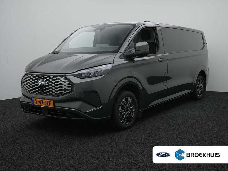 Grijs Gebruikt 2024 Ford E-Transit Limited Van | € 40.772 - Afbeelding 1/4