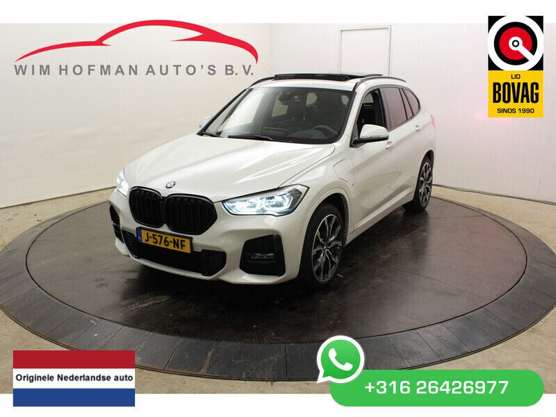 Wit Gebruikt 2020 BMW X1 M Sport SUV | € 31.740 (Eerlijke prijs) - Afbeelding 1/4