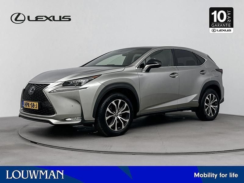 Grijs Gebruikt 2017 Lexus NX300h Luxury Line SUV | € 31.450 (Eerlijke prijs) - Afbeelding 1/3