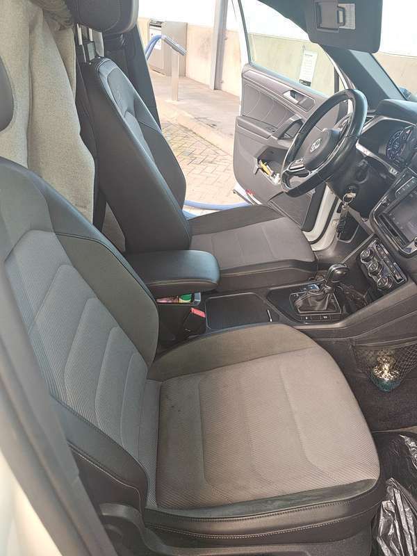 Wit Gebruikt 2016 VW Tiguan Highline SUV | € 25.000 - Afbeelding 1/4