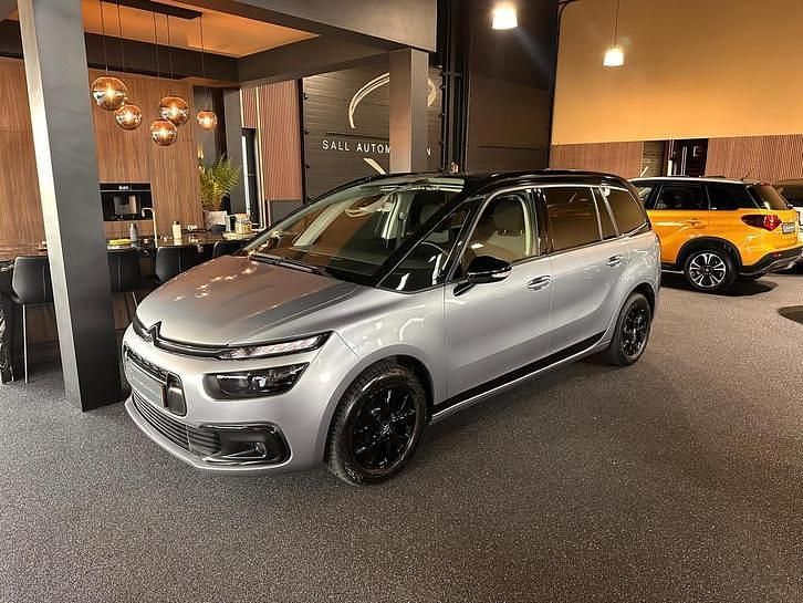 Grijs Gebruikt 2022 Citroën C4 SpaceTourer PureTech MPV | € 21.950 (Eerlijke prijs) - Afbeelding 1/3