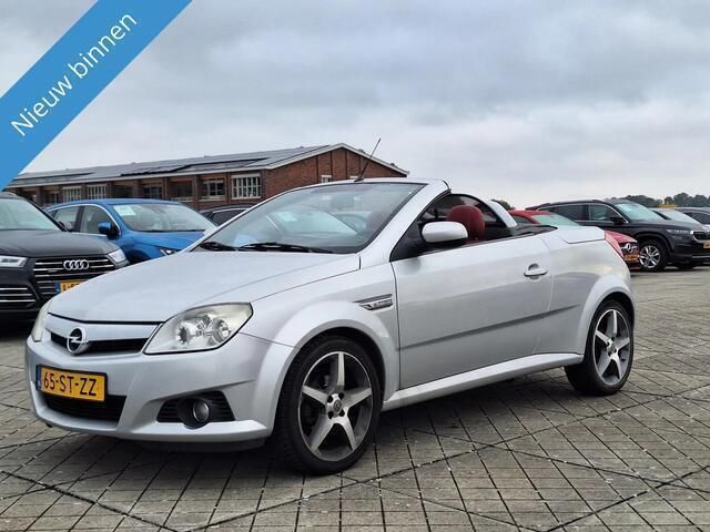 Grijs Gebruikt 2006 Opel Tigra Sport Cabriolet | € 2.850 (Iets duurder) - Afbeelding 1/4