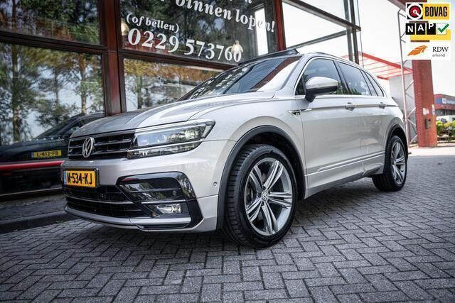 Grijs Gebruikt 2017 VW Tiguan Sportline SUV | € 27.950 (Duur) - Afbeelding 1/4