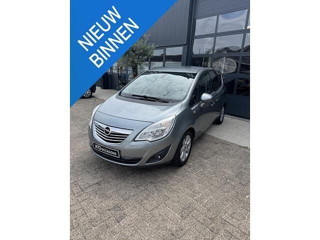 Grijs Gebruikt 2013 Opel Meriva Cosmo MPV | € 4.950 (Eerlijke prijs) - Afbeelding 1/4