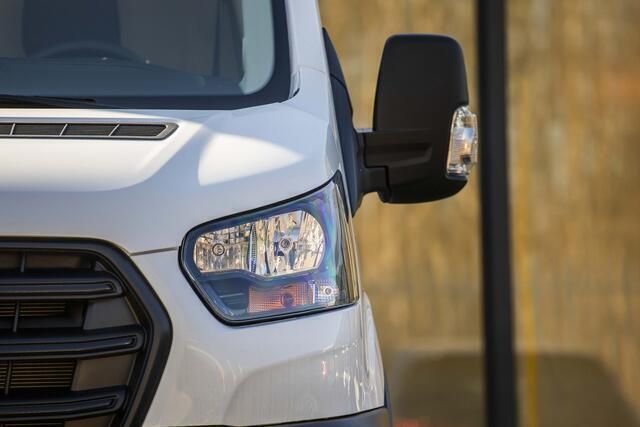 Occasion Ford Transit Trend 131 PK (96 kW) 2024 Wit Van