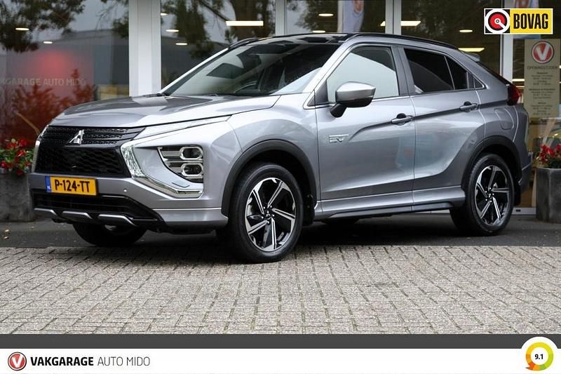 Grijs Gebruikt 2022 Mitsubishi Eclipse SUV | € 26.845 (Eerlijke prijs) - Afbeelding 1/4