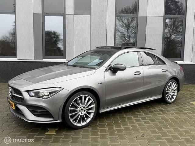 Occasion Mercedes CLA250 AMG line 159 PK (116 kW) 2020 Grijs Sedan