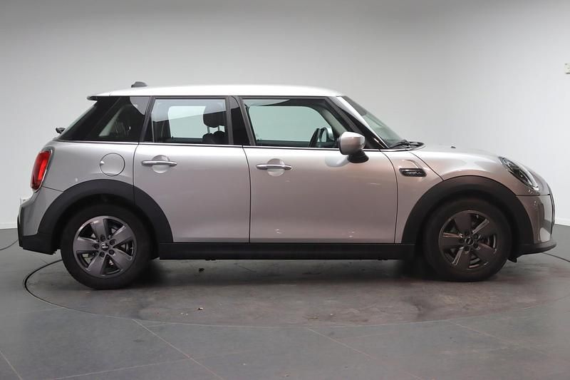 Occasion Mini Cooper Classic 136 PK (100 kW) 2023 Grijs Hatchback