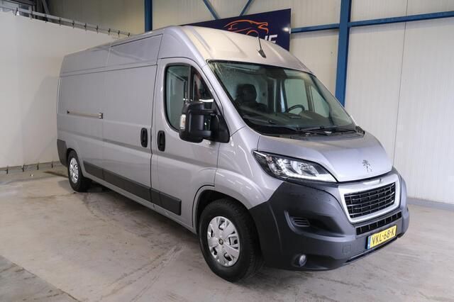 Grijs Gebruikt 2021 Peugeot Boxer Premium Van | € 12.500 (Super prijs) - Afbeelding 1/4