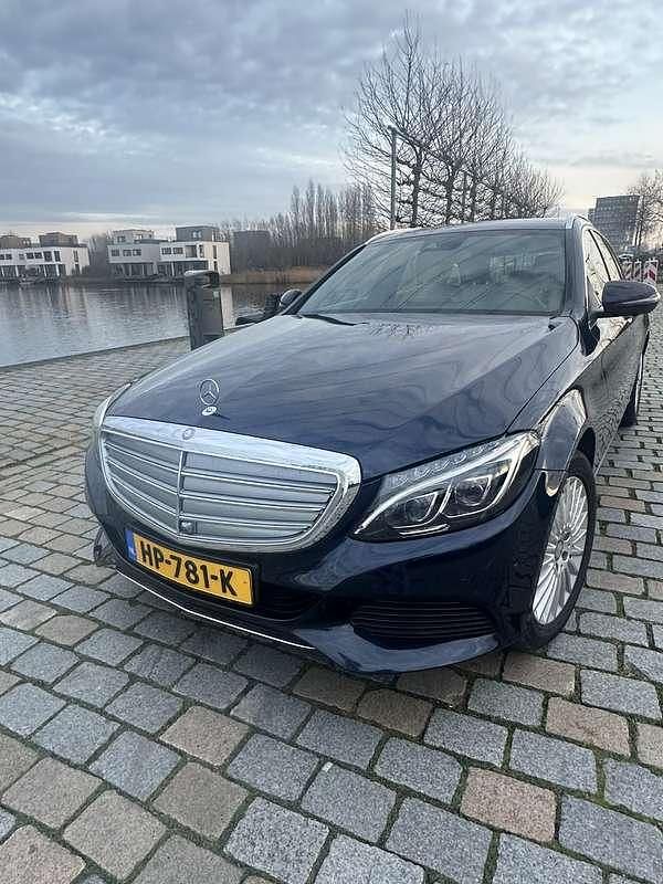 Occasion 2015 Mercedes C350e Stationwagen | € 14.995 (Eerlijke prijs) - Afbeelding 1/4