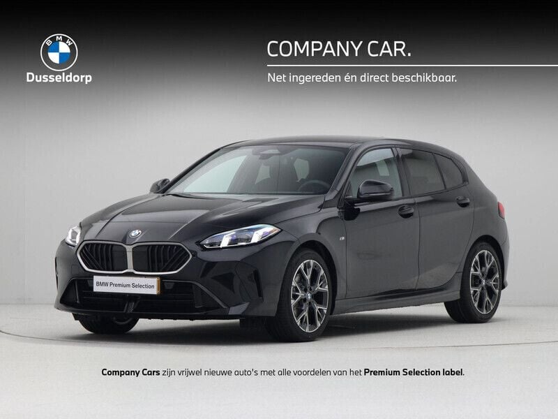 Zwart Gebruikt 2025 BMW 120 M Sport Hatchback | € 43.950 (Super prijs) - Afbeelding 1/4