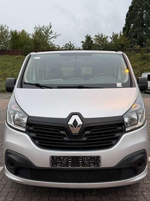 Occasion 2018 Renault Trafic Komfort MPV | € 19.000 (Duur) - Afbeelding 1/4
