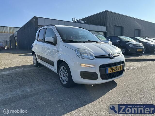 Wit Gebruikt 2013 Fiat Panda Pop Hatchback | € 3.900 (Iets duurder) - Afbeelding 1/4