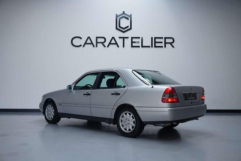Occasion Mercedes C180 Classic 122 PK (89 kW) 1996 Grijs Sedan