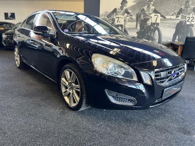 Occasion Volvo S60 Summum 305 PK (224 kW) 2010 Zwart, metallic lak Sedan