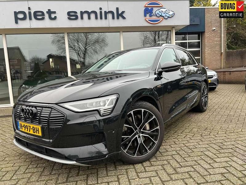 Zwart Gebruikt 2019 Audi e-tron SUV | € 23.395 (Eerlijke prijs) - Afbeelding 1/4