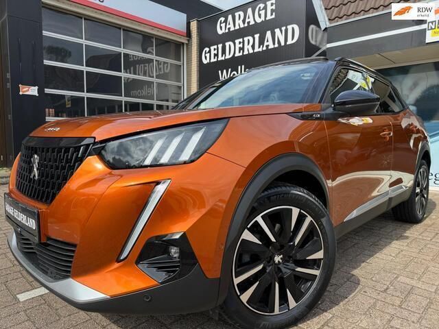 Oranje Gebruikt 2021 Peugeot 2008 GT SUV | € 26.950 (Duur) - Afbeelding 1/4