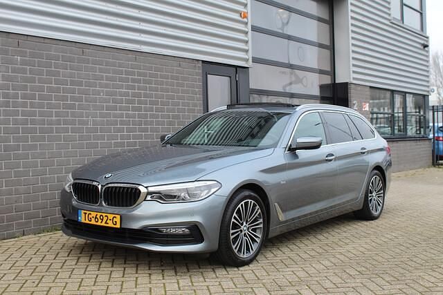 Occasion BMW 520 Executive 190 PK (139 kW) 2018 Grijs Stationwagen