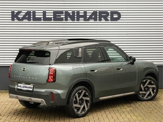Occasion Mini Countryman Favoured 170 PK (125 kW) 2025 Groen SUV