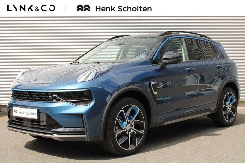 Blauw, metallic lak Nieuw 2025 Lynk & Co 01 SUV | € 34.950 (Super prijs) - Afbeelding 1/4