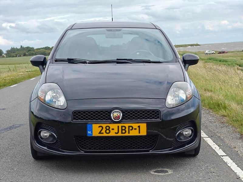 Occasion Fiat Grande Punto Abarth 155 PK (114 kW) 2009 Zwart Hatchback