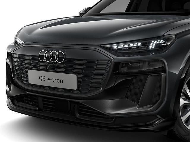 Nieuw Audi Q6 e-tron Advanced 185 kW (252 PK) 2025 Grijs SUV
