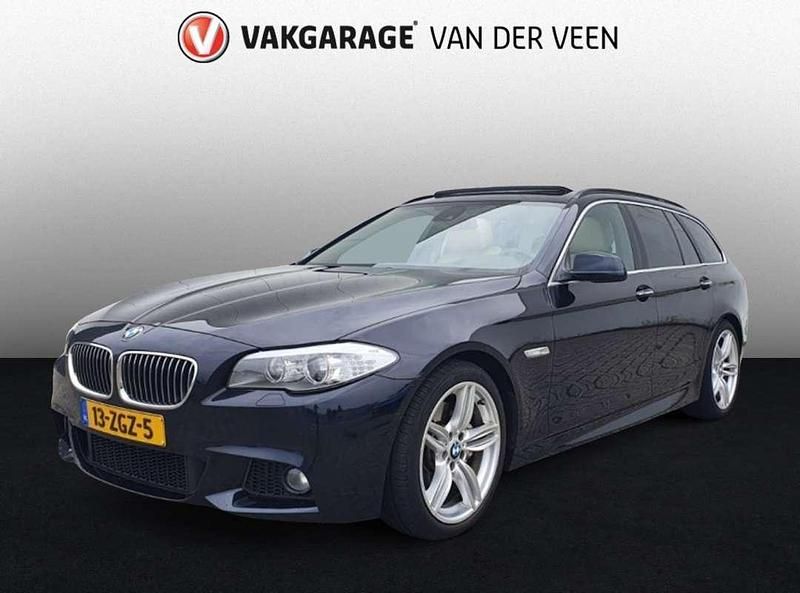 Blauw Gebruikt 2012 BMW 530 Executive Stationwagen | € 7.945 (Super prijs) - Afbeelding 1/4