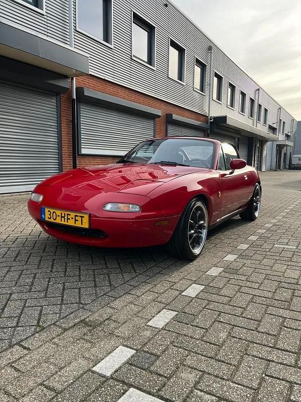 Gebruikt 1990 Mazda MX5 Cabriolet | € 7.950 - Afbeelding 1/4