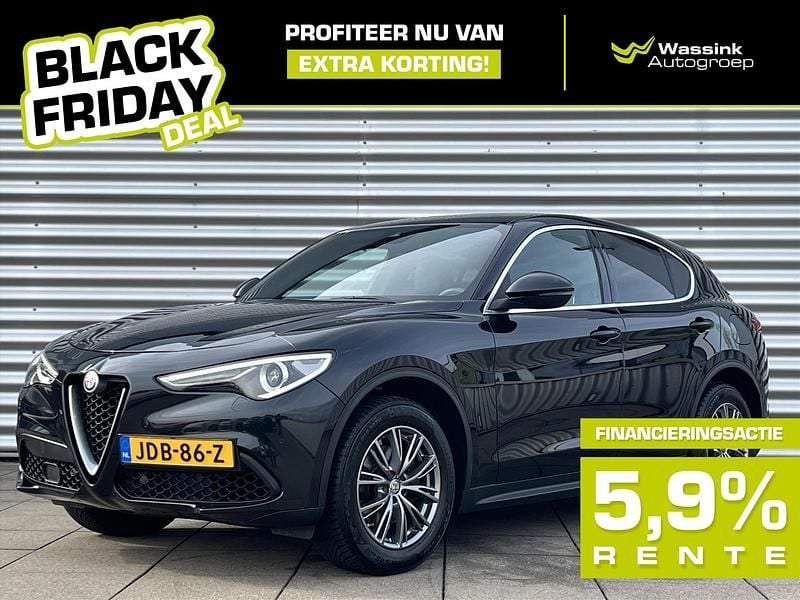 Zwart Gebruikt 2018 Alfa Romeo Stelvio Super SUV | € 29.899 (Super prijs) - Afbeelding 1/4