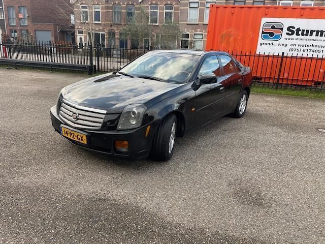 Zwart Gebruikt 2005 Cadillac CTS Sedan | € 2.999 - Afbeelding 1/4