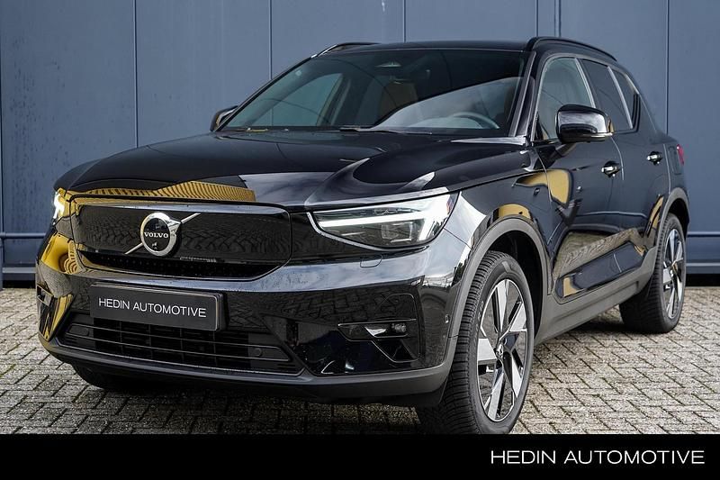 Zwart Gebruikt 2025 Volvo EX40 Ultra SUV | € 62.995 - Afbeelding 1/4