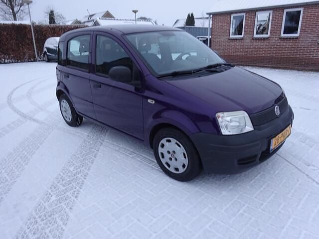 Occasion Fiat Panda 69 PK (50 kW) 2011 Paars (metallic) Hatchback