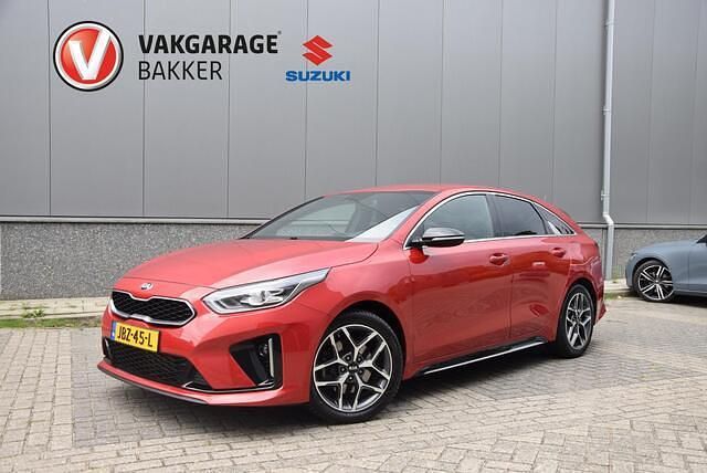 Rood Gebruikt 2019 Kia ProCeed GT-Line Hatchback | € 20.500 (Goede deal) - Afbeelding 1/4