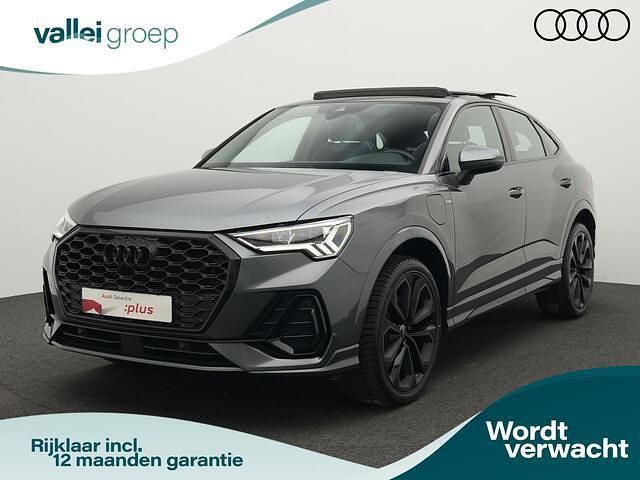 Grijs Gebruikt 2022 Audi Q3 Sportback S-Line SUV | € 40.500 (Eerlijke prijs) - Afbeelding 1/4