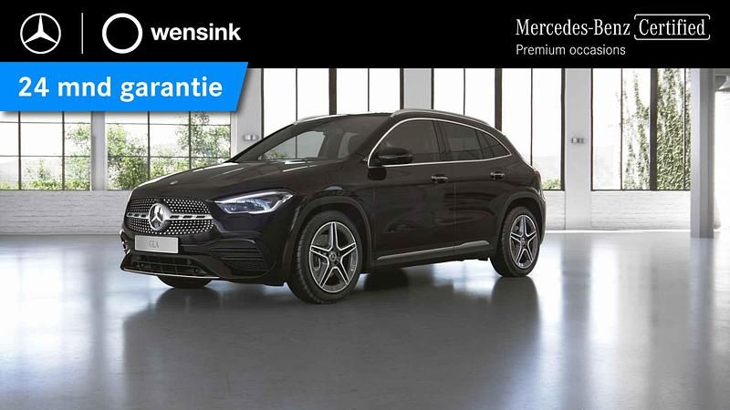 Occasion Mercedes GLA250 AMG line 218 PK (160 kW) 2023 Zwart (metallic) SUV