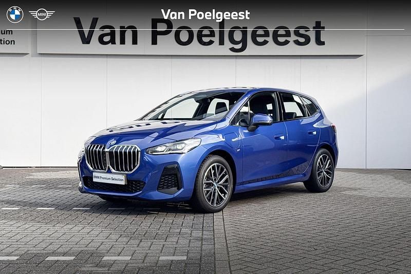 Blauw Gebruikt 2025 BMW 230 M Sport Stationwagen | € 43.800 (Goede deal) - Afbeelding 1/4
