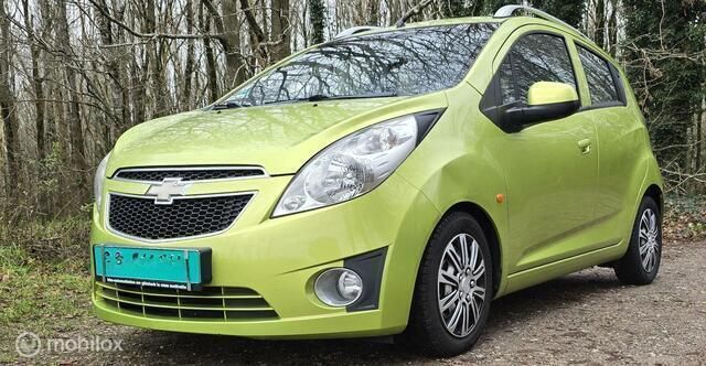 Groen Gebruikt 2011 Chevrolet Spark LT Hatchback | € 3.050 (Eerlijke prijs) - Afbeelding 1/4