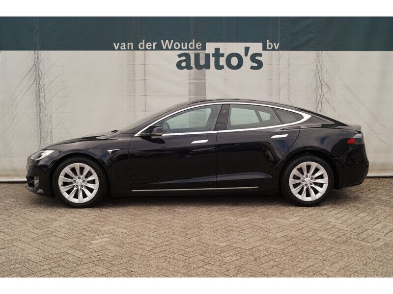 Zwart Gebruikt 2018 Tesla Model S Sedan | € 26.900 (Duur) - Afbeelding 1/4