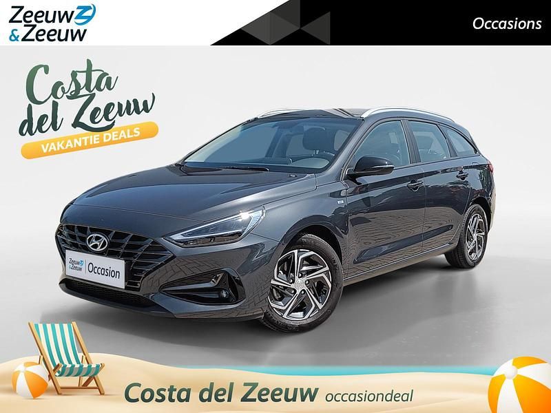 Dark knight Gebruikt 2024 Hyundai i30 Comfort Stationwagen | € 24.840 (Iets duurder) - Afbeelding 1/4