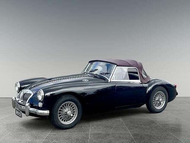Zwart Gebruikt 1958 MG MGA Cabriolet | € 24.945 - Afbeelding 1/4