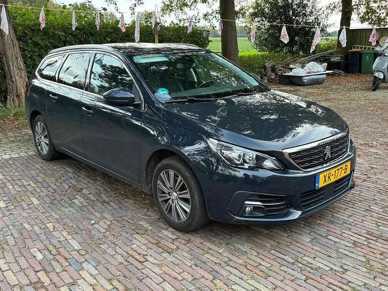 Occasion Peugeot 308 131 PK (96 kW) 2019 Grijs MPV