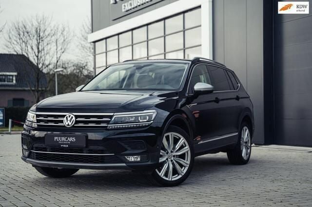 Zwart Gebruikt 2019 VW Tiguan Allspace Highline SUV | € 33.995 (Eerlijke prijs) - Afbeelding 1/4