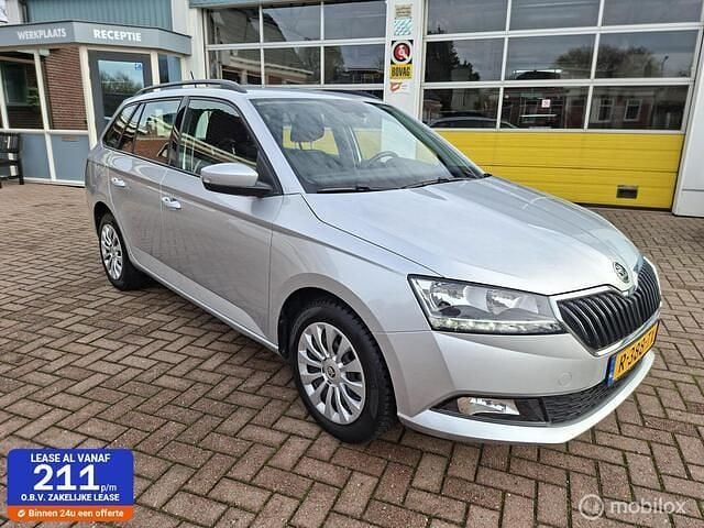 Zilver Gebruikt 2022 Skoda Fabia Ambition Stationwagen | € 15.750 (Eerlijke prijs) - Afbeelding 1/4
