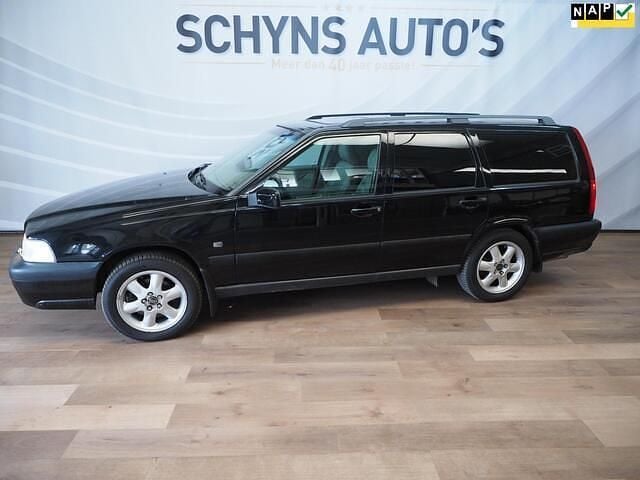 Zwart Gebruikt 2000 Volvo V70 Comfort Stationwagen | € 2.950 (Goede deal) - Afbeelding 1/4