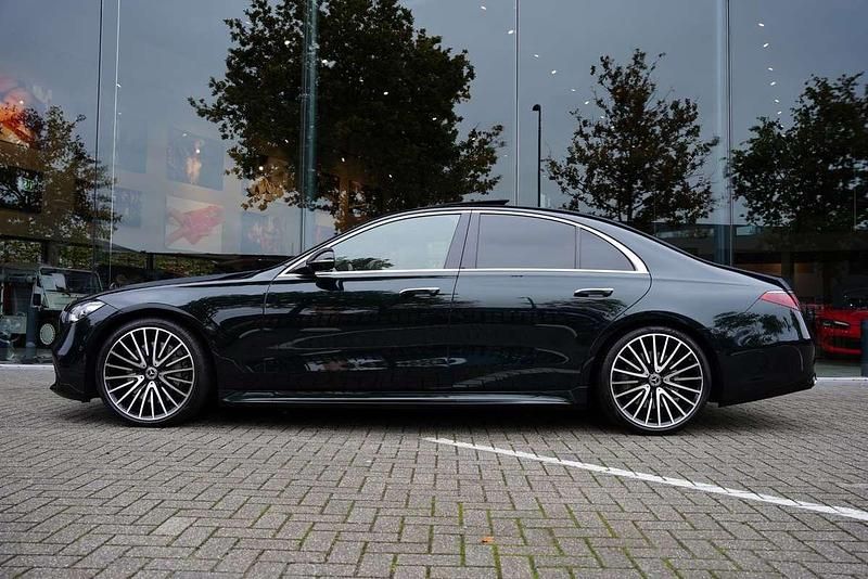 Groen Gebruikt 2021 Mercedes S400 AMG Sedan | € 63.888 - Afbeelding 1/4