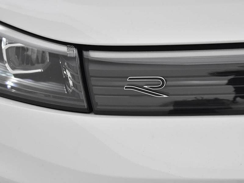 Occasion VW Tiguan Business 150 PK (110 kW) 2024 Wit, metallic lak SUV